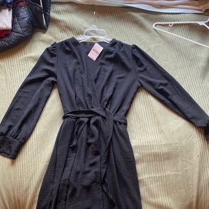 NWT black lined maxi with long sleeves